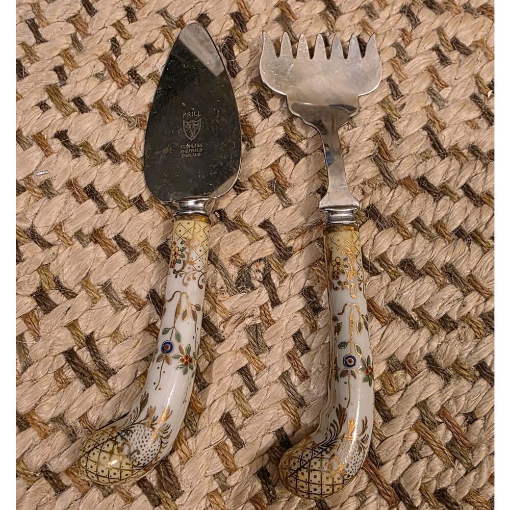 PRILL SHEFFIELD ENGLAND‎ STAINLESS STEEL PORCELAIN HANDLE SERVING FORK